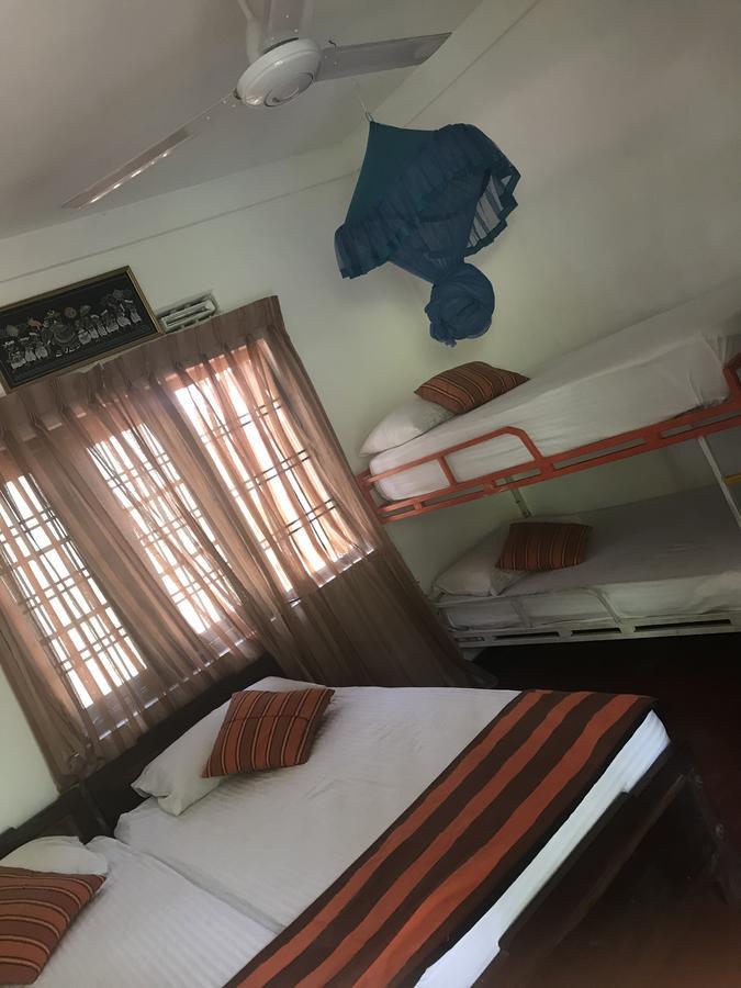 Sujatha Tourist Rest Hotell Dambulla Eksteriør bilde